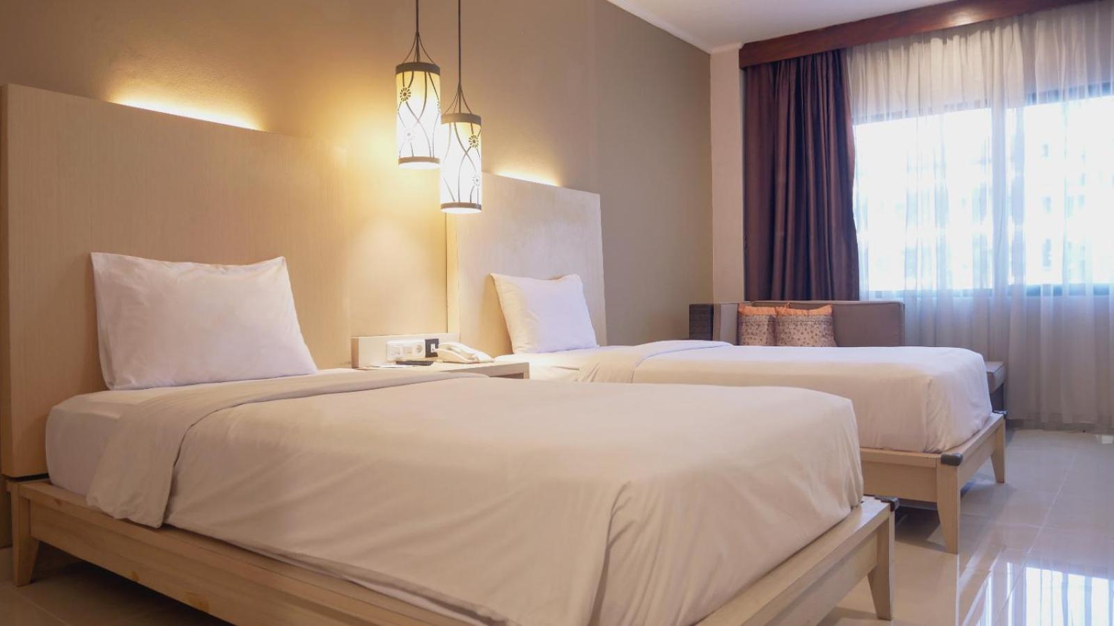 Sahid Raya Hotel & Convention Yogyakarta Maguwo Eksteriør billede