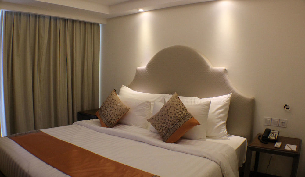 Sahid Raya Hotel & Convention Yogyakarta Maguwo Eksteriør billede